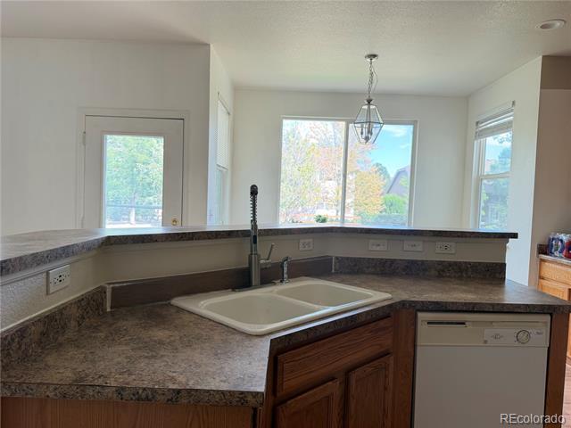 Building Photo - 11376 Jersey Dr