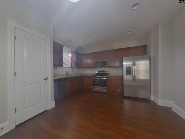 Building Photo - 141 Park Ridge Way