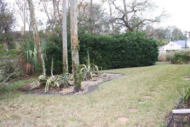 Building Photo - 3149 La Reserve Dr