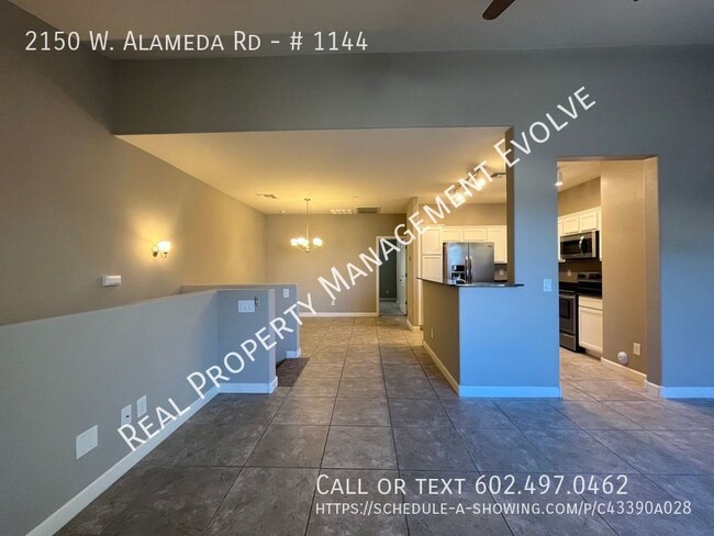 Building Photo - Condo in Gated Community!