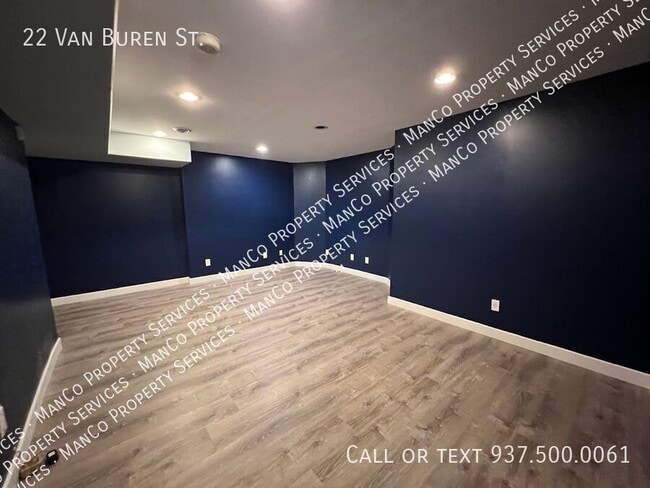 Building Photo - 22 Van Buren St