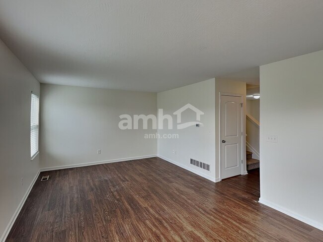 Building Photo - 122 Faulkner Dr