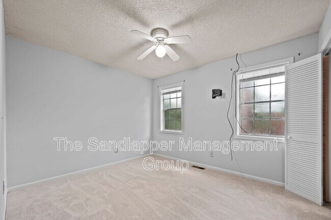 Building Photo - 3614 Peppertree Ln