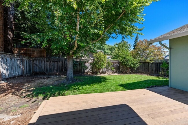 Building Photo - Browns Valley 3 bed 2 bath home