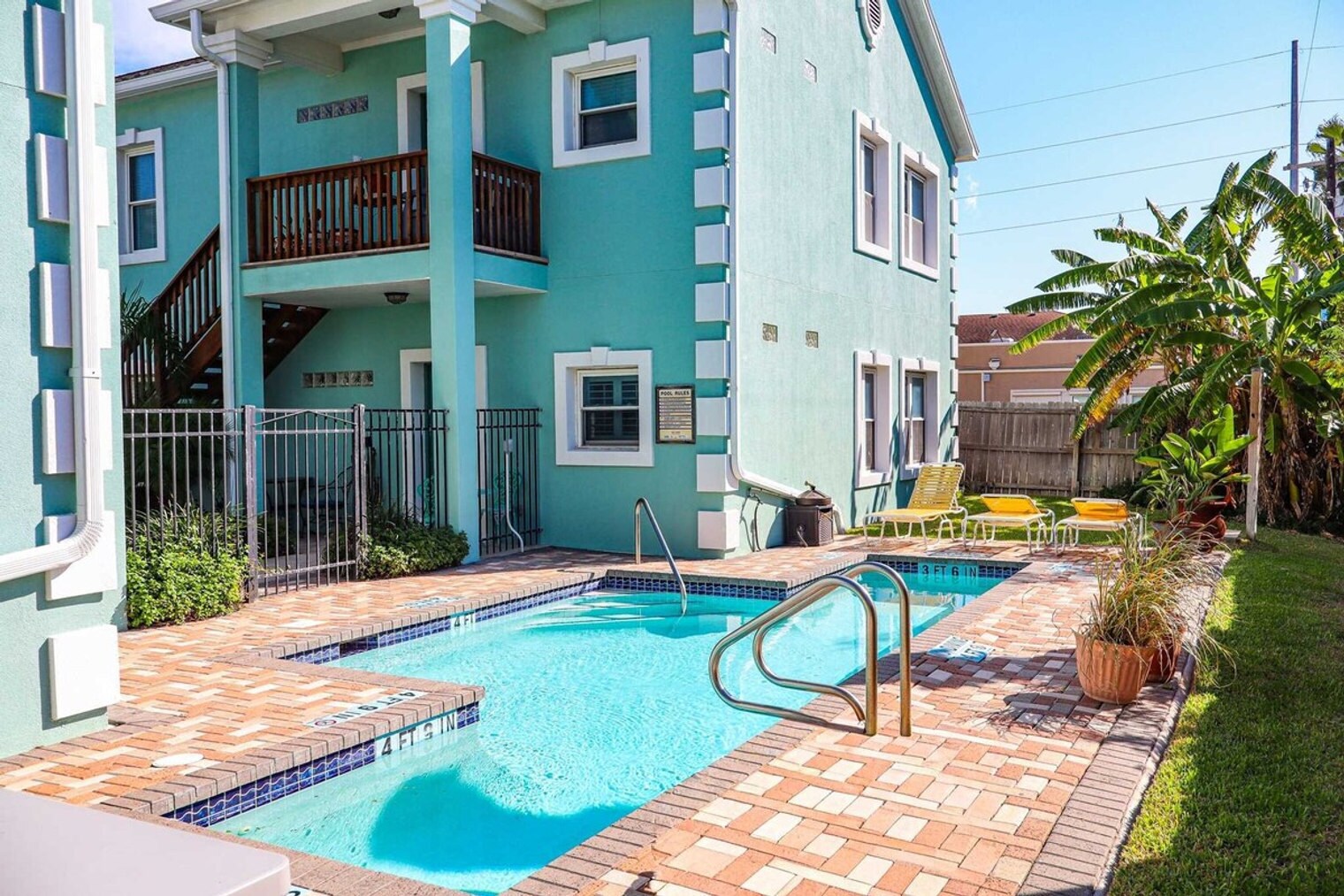 Building Photo - 3401 Padre Blvd