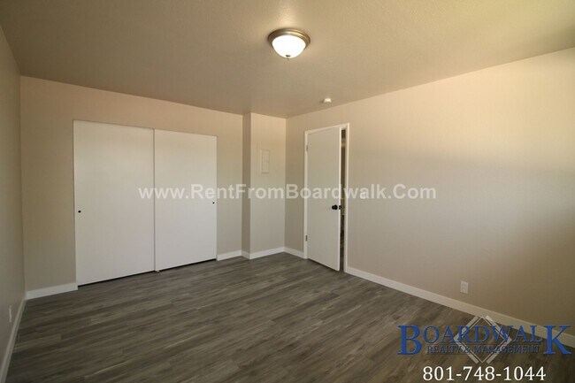 Building Photo - Amazing 2 bed 1 bath apartment in SLC