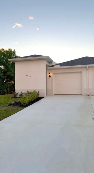 Building Photo - 6039 Latimer Ave