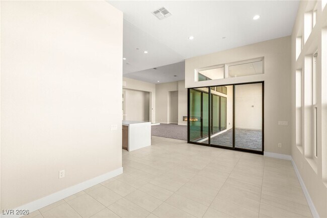 Building Photo - 11014 Horizon Ledge Ave