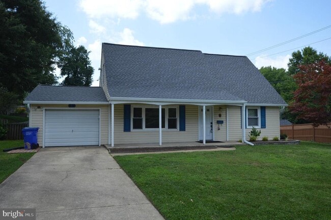 Building Photo - 2712 Bartlett Ln