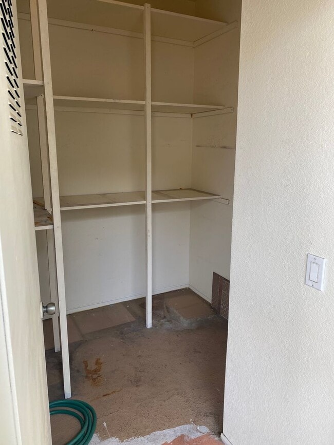 Building Photo - Beautiful 2 Bedroom 2 Bath Condo in the heart of Rancho San Diego!