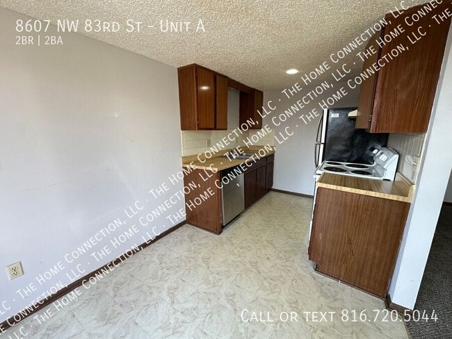 Building Photo - 8607 NW 83 St