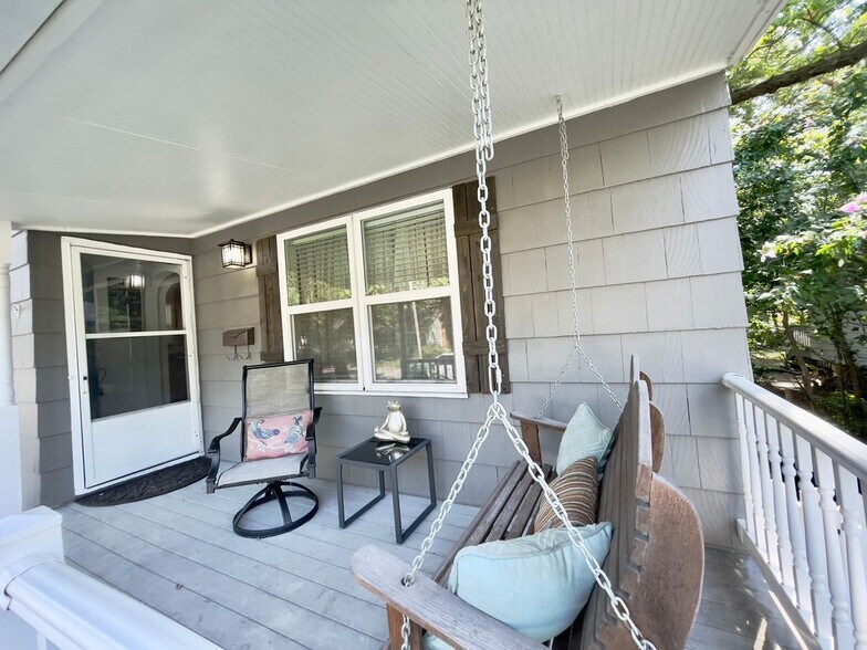 Building Photo - 2559 W 46th Ave