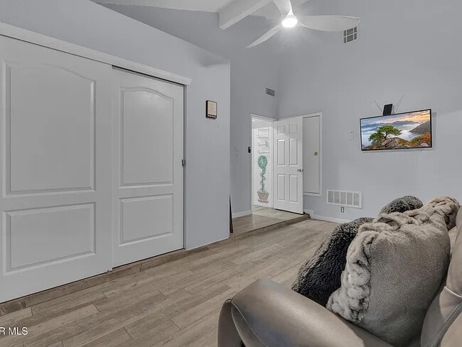 Building Photo - 5733 Saplinas Rd