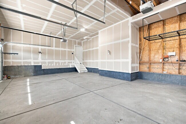 Building Photo - Spacious 4 Bedroom, 2.5 Baths in Bennett! 3 Car Attached Garage. Corner Lot!