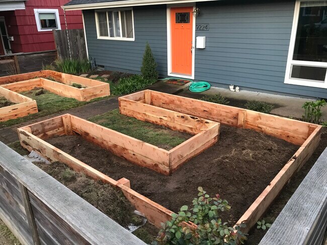 Front Yard Garden Boxes - 9224 N Tyler Ave