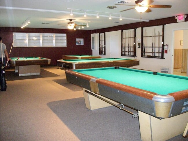 Building Photo - 5850 18th St N