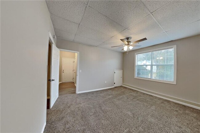 Building Photo - 3059 Brass Dr