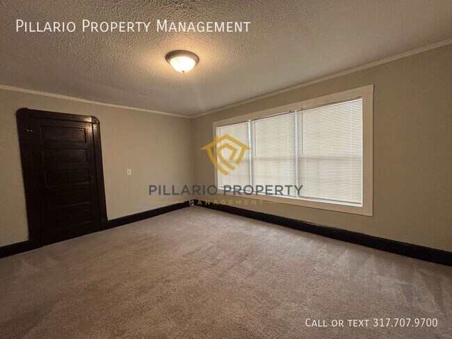 Building Photo - 3625 N Kenwood Ave