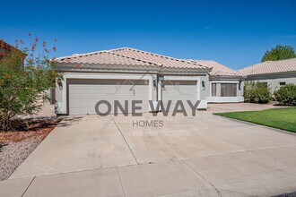 Building Photo - 760 N Swan Dr