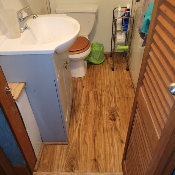upstairs half bath - 80 Orchard St