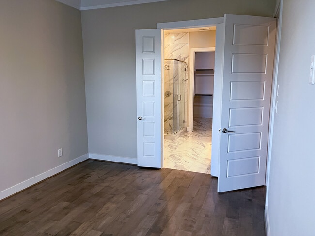 Building Photo - 2643 Fountain Key Blvd