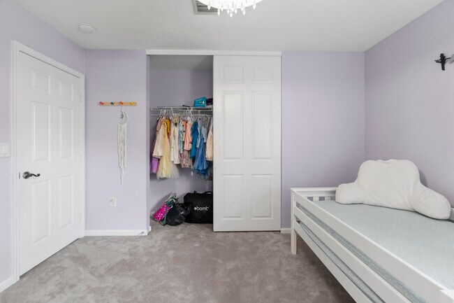 Building Photo - 2253 Balsan Way