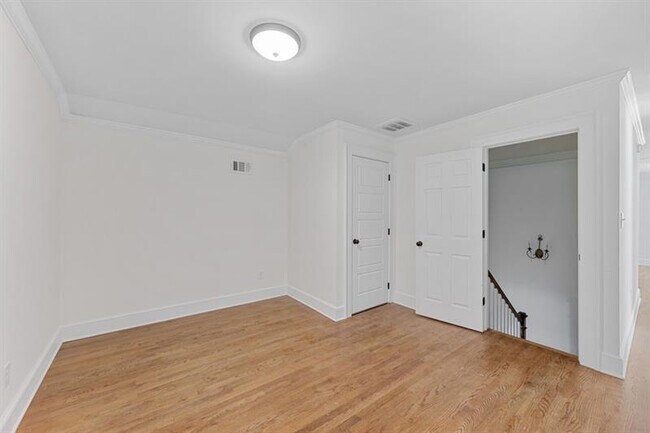 Building Photo - 251 Bolling Rd NE