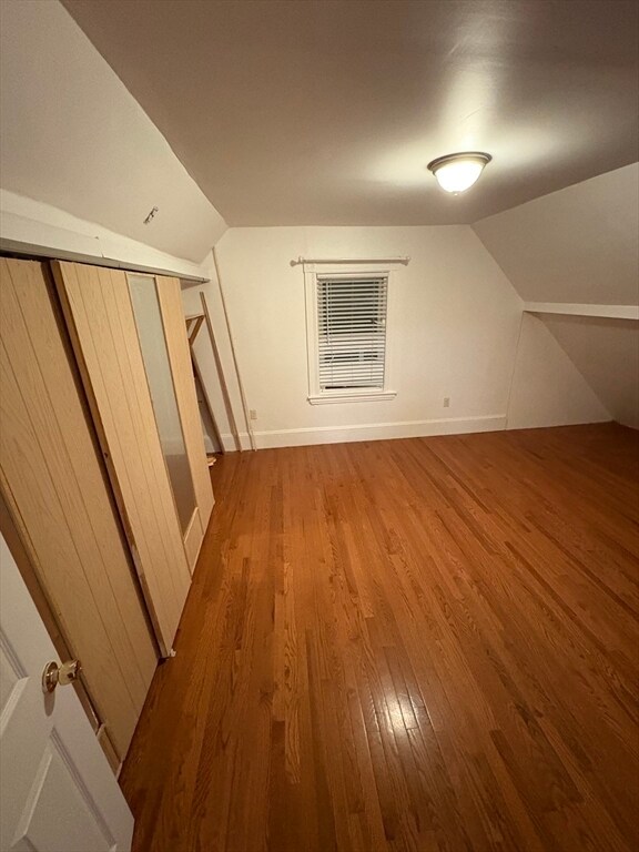 Building Photo - 20 Jones