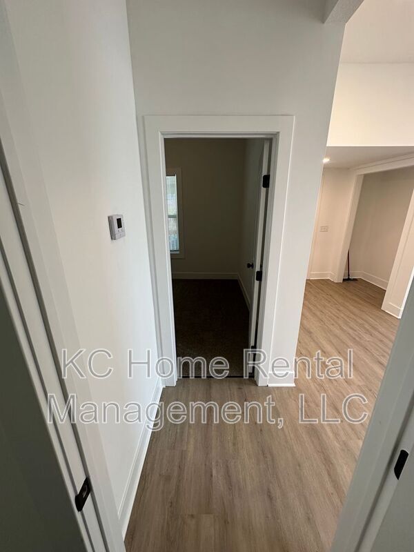 Building Photo - 2311 Jarboe St