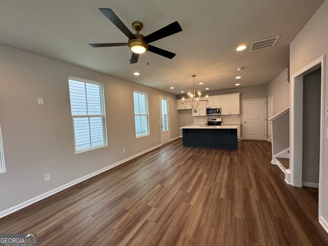 Building Photo - 10 Spiera Way