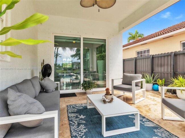 Building Photo - 3366 SW 152nd Pl