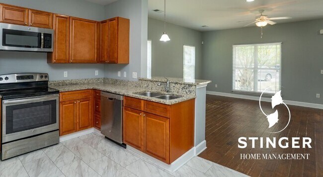 Building Photo - 17 Kaminsky Ln