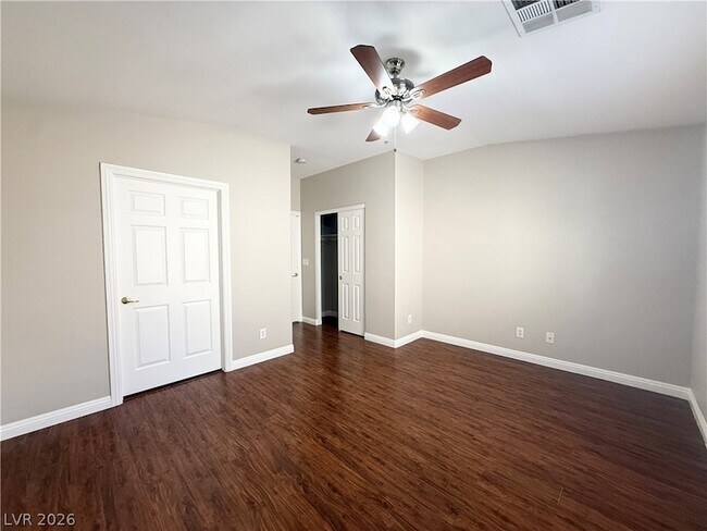 Building Photo - 8622 Lakota St