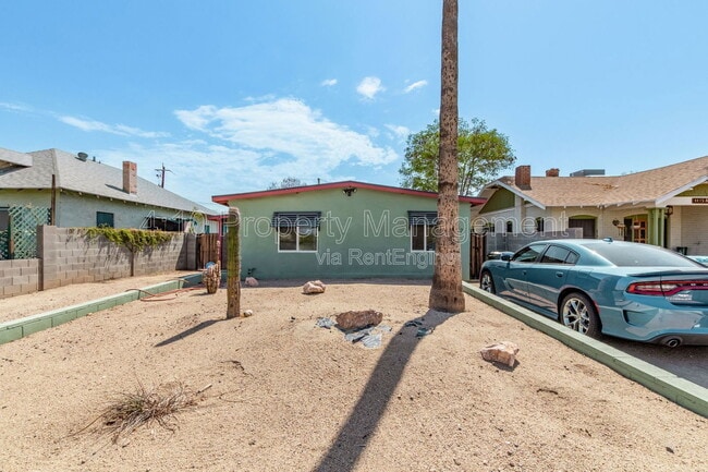 Building Photo - 1117 N 13th St