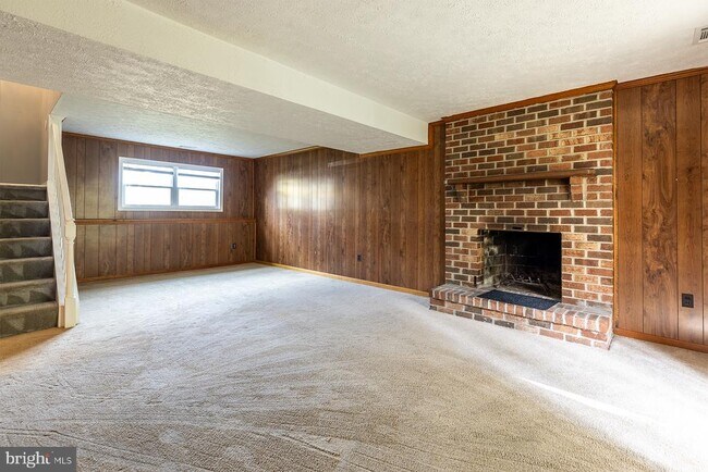 Building Photo - 847 Harbor View Terrace