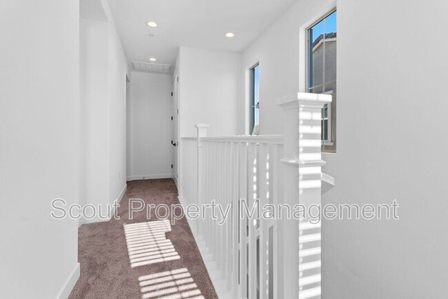 Building Photo - 26898 Rubicon Rd