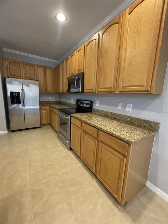 Building Photo - 2827 Suncoast Lakes Blvd