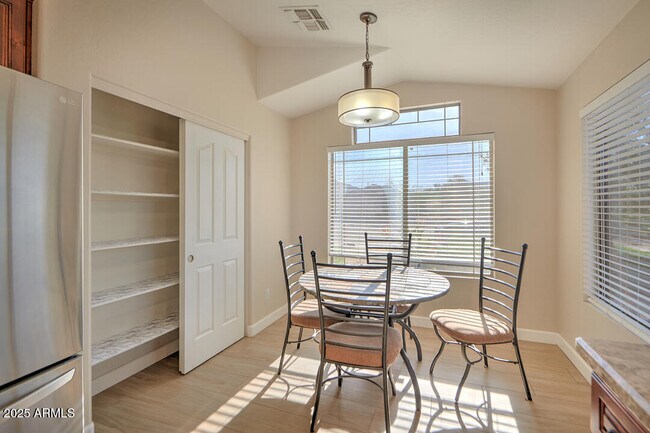 Building Photo - 10278 E Tierra Buena Ln