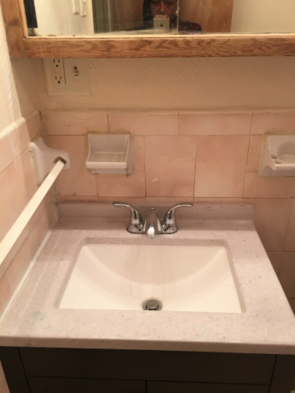 Building Photo - 615 Court St