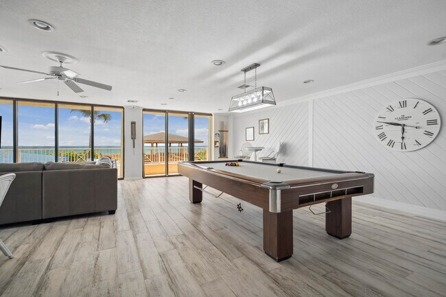 Building Photo - 3792 NE Ocean Blvd