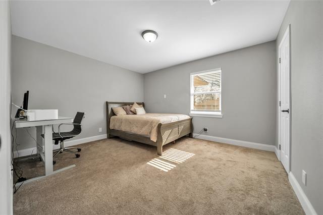 Building Photo - 9255 Palisade Dr