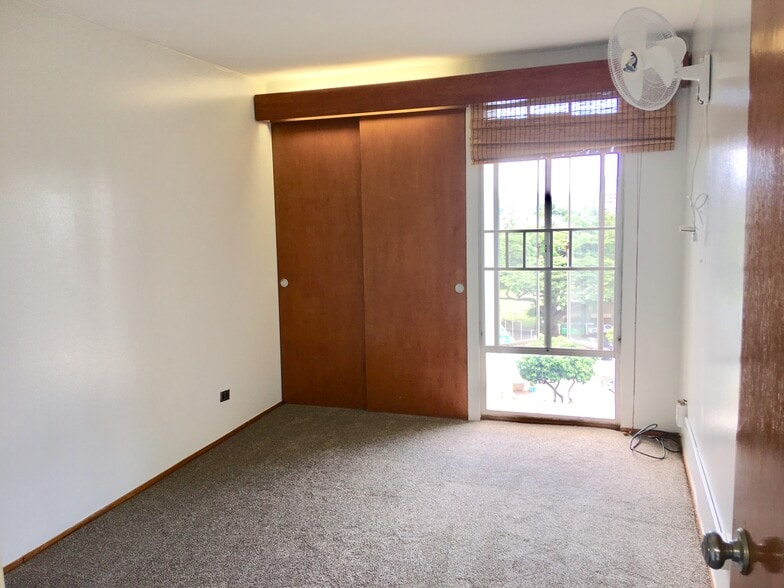 Building Photo - 1511 Nuuanu Ave