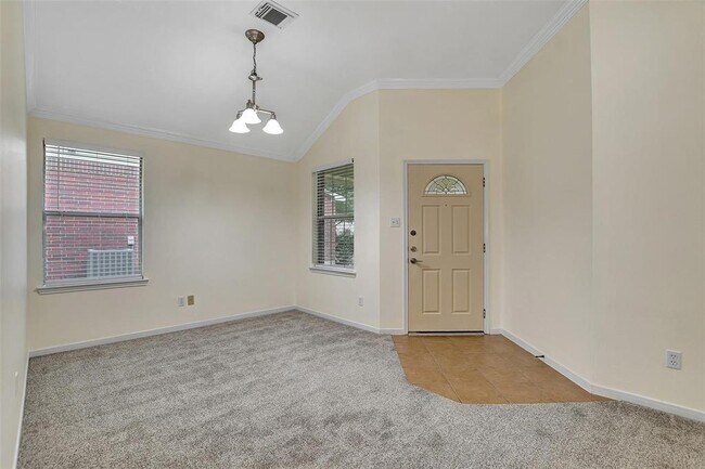 Building Photo - 18902 Knobby Oaks Pl