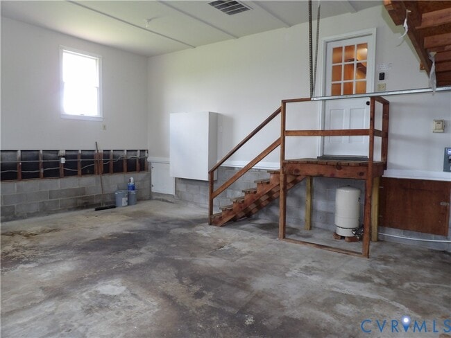 Building Photo - 3813 Johnson Rd