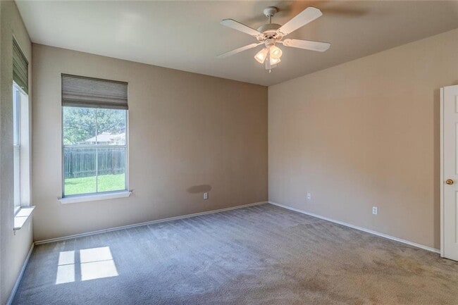 Building Photo - 10816 Pall Mall Dr