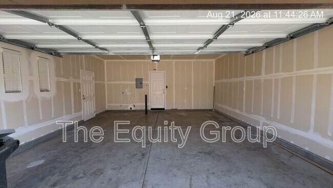 Building Photo - 3330 Villa St