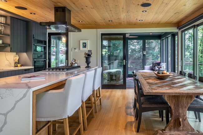 Building Photo - 21 Echo Dr