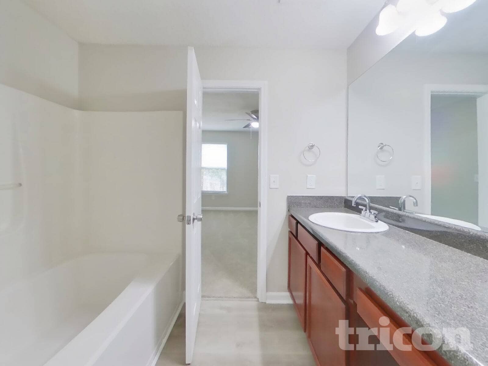 Building Photo - 225 Lossie Ln