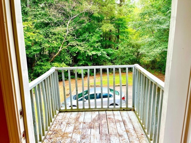 Building Photo - 155 Hunters Ln