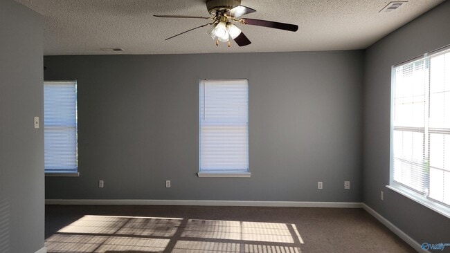 Building Photo - 6117 Melrose Rd NW